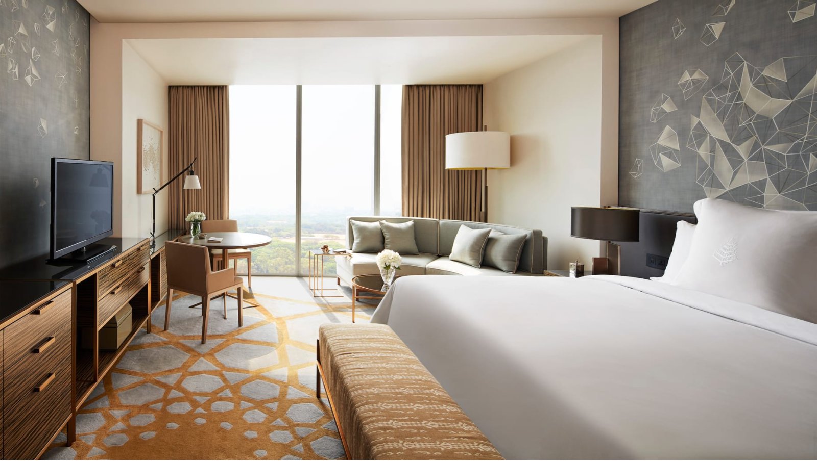 Hotel Booking Service in Patna - Maa Shubh Yatra